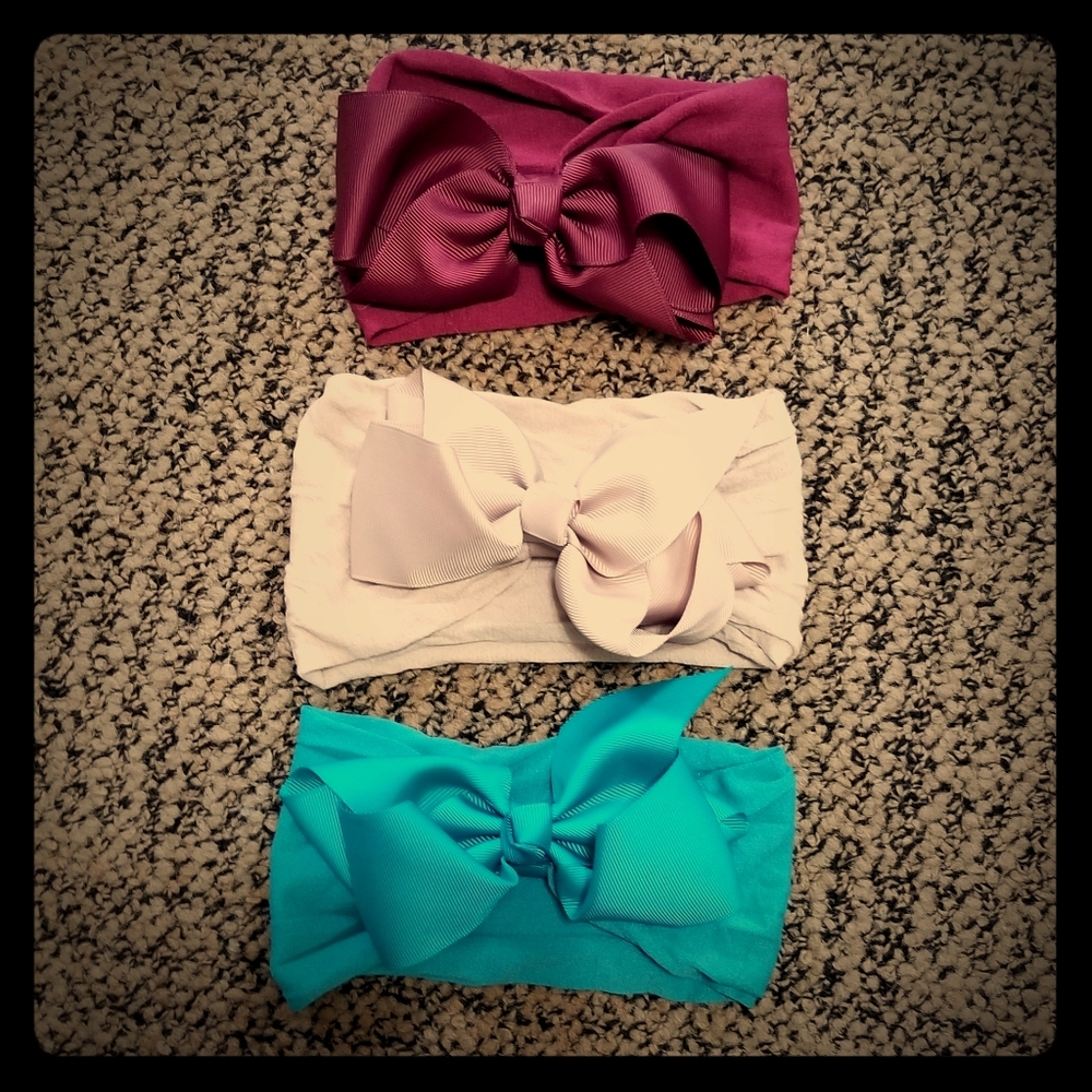 3 nylon bows